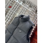 2024年12月9日秋冬高級N品新品 PRADA ダウンジャケットベスト 520工場