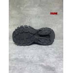 2024年12月20日秋冬原版復刻新作入荷バレンシアガ スニーカー FANG工場