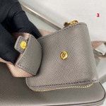 2025年早春高品質新品入荷 PRADA  バッグ 3工場