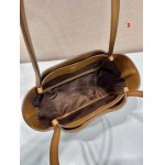 2025年早春高品質新品入荷 PRADA  バッグ 3工場
