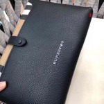 2025年早春新品入荷 バーバリー クラッチバッグ 3工場