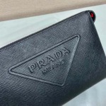 2025年早春新品入荷 PRADA クラッチバッグ 3工場