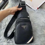 2025年早春新品入荷 PRADA チェストバッグの男性 3工場