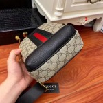 2025年早春新品入荷  グッチ   チェストバッグの男性 3工場