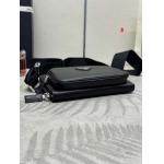 2025年早春新品入荷 PRADA チェストバッグの男性 3工場