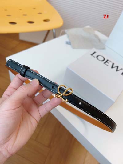 2025年早春新品入荷LOEWE 女性 本革 ベルト ZJ工場