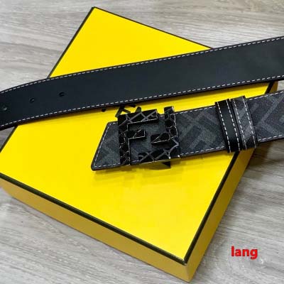 2025年早春新品入荷 FENDI 本革 ベルト LANG工場