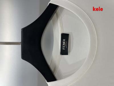 2025年早春高級N品新品 FENDI  半袖 Tシャツ KL工場