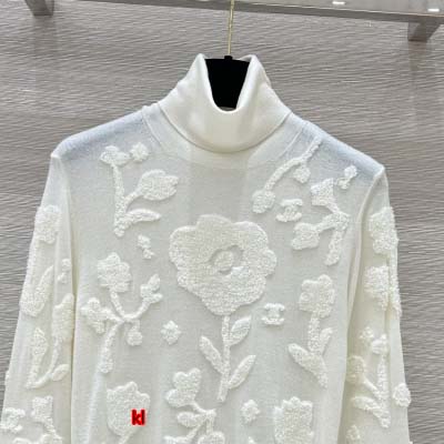 chanelの新作Coco neigeスノーカットソーです