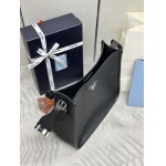 2025年早春新品入荷 PRADA  バッグ  3工場
