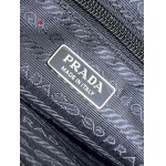 2025年早春新品入荷 PRADA  バッグの男性 3工場