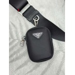 2025年早春新品入荷 PRADA  バッグの男性 3工場