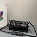 2025年早春新品入荷 PRADA  バッグ  3工場