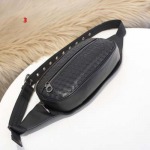 2025年早春新品入荷 Bottega Veneta  バッグの男性 3工場