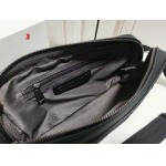 2025年早春新品入荷 Bottega Veneta  バッグの男性 3工場