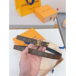 2025年早春新品入荷ルイヴィトン女性  本革 ベルト ZJ工場