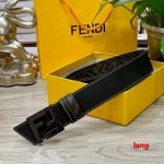 2025年早春新品入荷 FENDI 本革 ベルト LANG工場