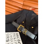 2025年早春高級N品新品 VALENTINOジャケットアウター KL工場