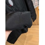 2025年1月21日早春新品入荷 PRADA 綿入れの服ジャケットアウター 118工場