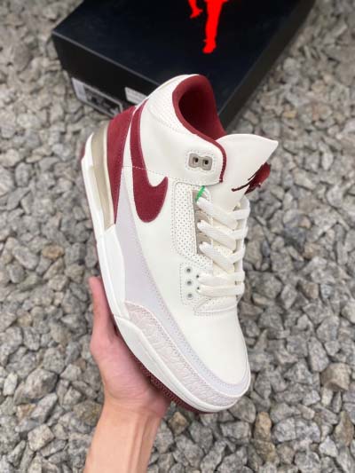 2025年1月30日新品入荷Air Jordan 3 Ret...