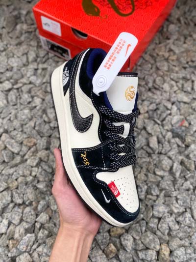 2025年1月30日新品入荷Air Jordan 1 Ret...