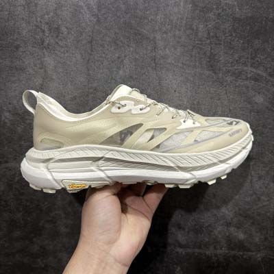 2025年1月31日新品入荷 Satisfy xHOKA ONE ONE スニーカー/ランニングシューズ/カジュアルシューズ