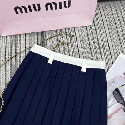 2025年2月4日新商品入荷MiuMiuハーフスカートcan 工場