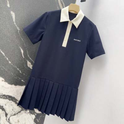 2025年2月7日新商品MiuMiuワンピース
