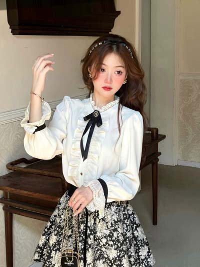 2025年2月9日新商品入 chanel 黒いリボンのシャツcan 工場