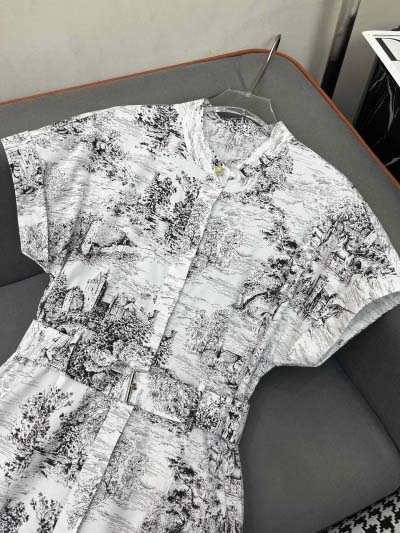 2025年2月9日新品入荷Dior 詰め襟のワンピースcan 工場