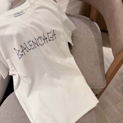 2025年2月9日新商品入荷Balenciagaバレンシアガ  半袖 Tシャツcan 工場