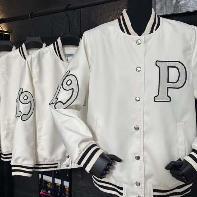 2025年2月9日新商品入荷prada カレッジカラーリブのベースボールジャケットcan 工場