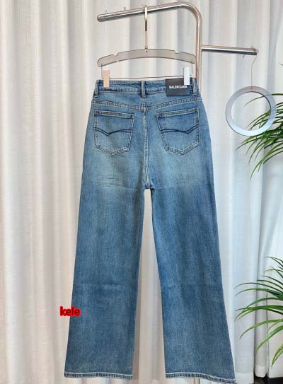 バレンシアガのジーパン 高品質新商品、2025年2月11日発売  kele 工場