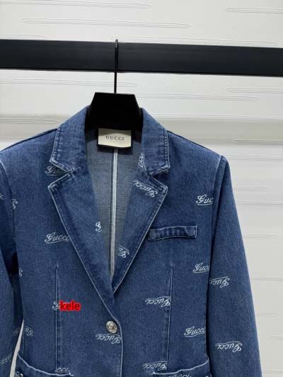2025年2月11日新着Gucciコート  kele 工場