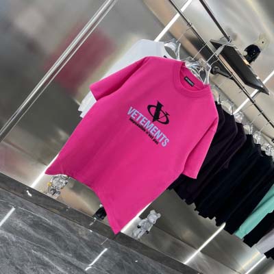 2025年2月23日高品質新品VETEMENTS 半袖Tシャツ  FF工場