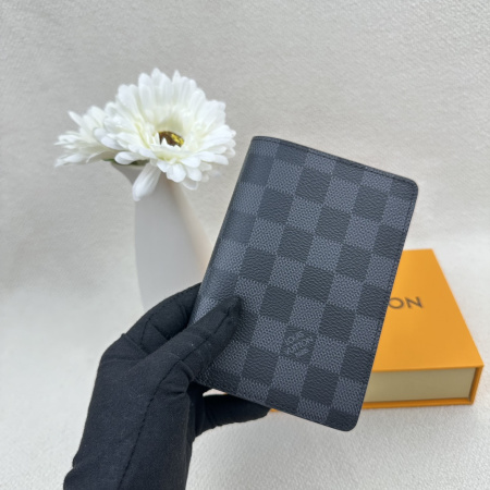 2025年2月24日早春新品M60181 Monogram   ルイヴィトン パスポートケース zy工場