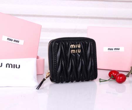 2025年2月26日新品Miumiu財布 zy工場
