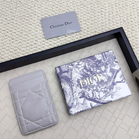 2025年2月26日新品Dior カードホルダー zy工場
