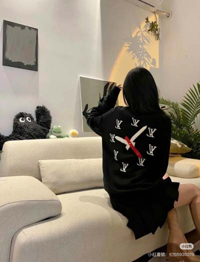 Lv フロント＆バッククロックジャカードセーター