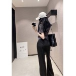 2025 新春パンツ ショートスリーブ  LV ショートスリーブ 長ズボン+半袖