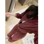 2025年2月3日新作prada 新作ジャージの上下