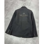 2025年2月3日新作入荷 valentino スーツ