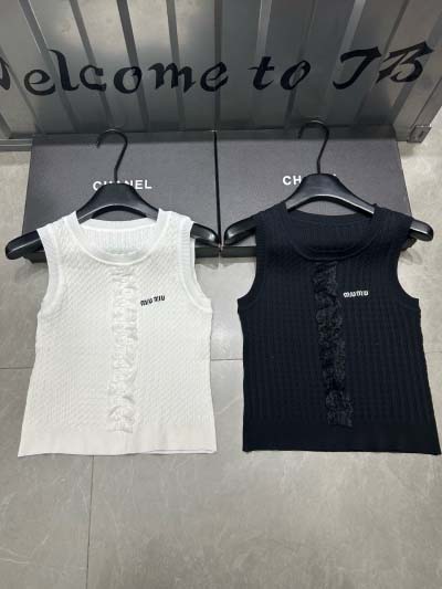 miumiu ニット ベスト
