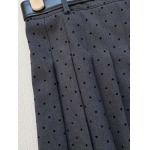 2025年2月4日新商品入りMiuMiuハーフスカートcan 工場