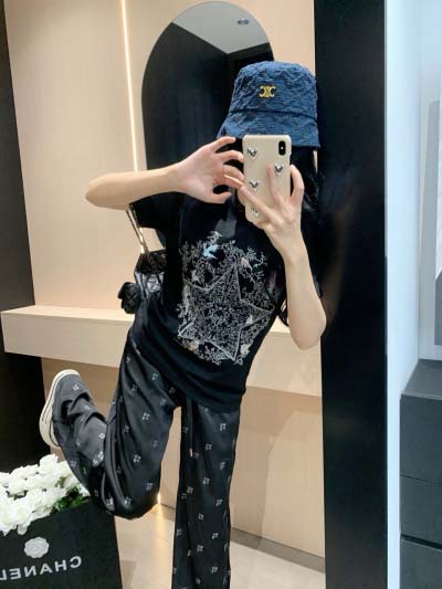 2025年2月4日新商品入荷Dior半袖Tシャツ can 工...