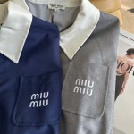 2025年2月5日新作miumiu ブレザージャケット+プリーツのハーフスカート