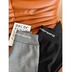2025年2月5日アレキサンダーワンの新作パンツ Alexander Wang