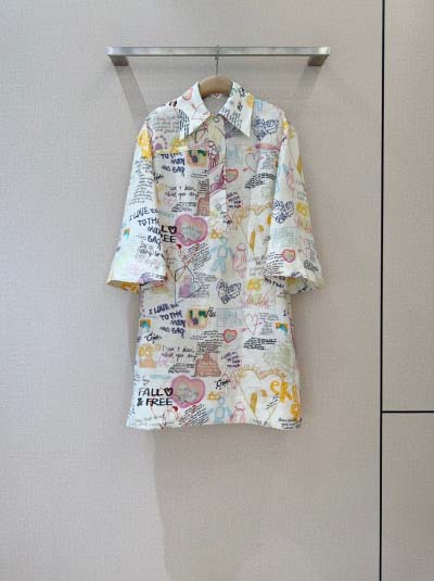 2025年2月5日のzimmermann プルオーバーのスカ...