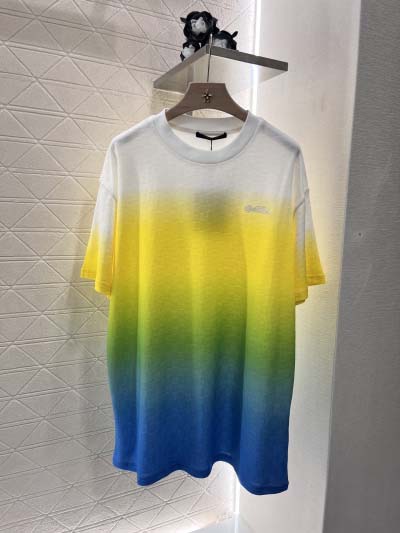 2025年2月5日ルイヴィトン新作 ゆったりとした半袖Tシャ...