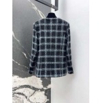 2025年2月7日新作chanelコートです